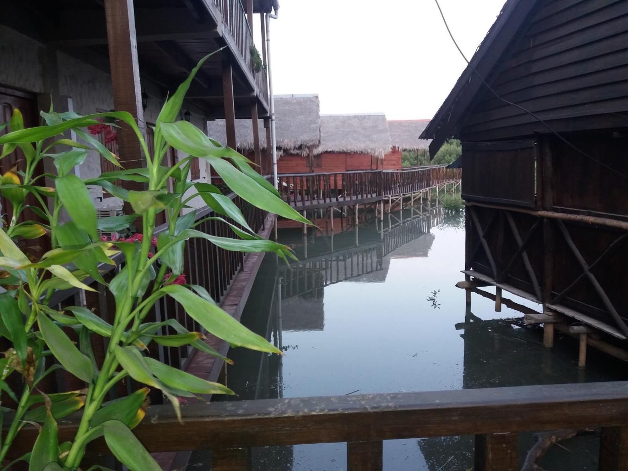 La Capannina Chez Lea Hotel Morondava Luaran gambar